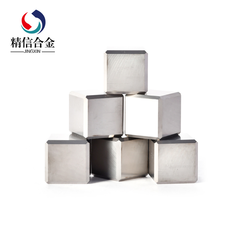硬質合金塊